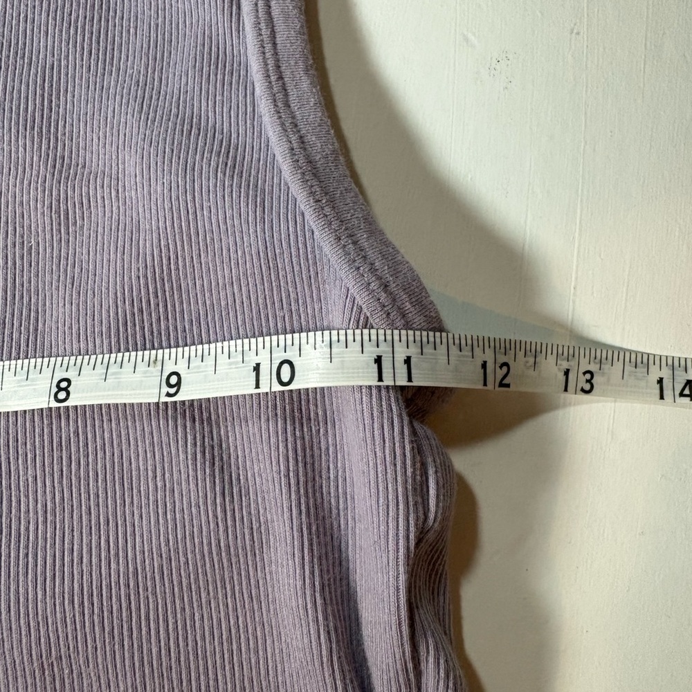 Lavender Ribbed Tank Top - Picture 3 of 3